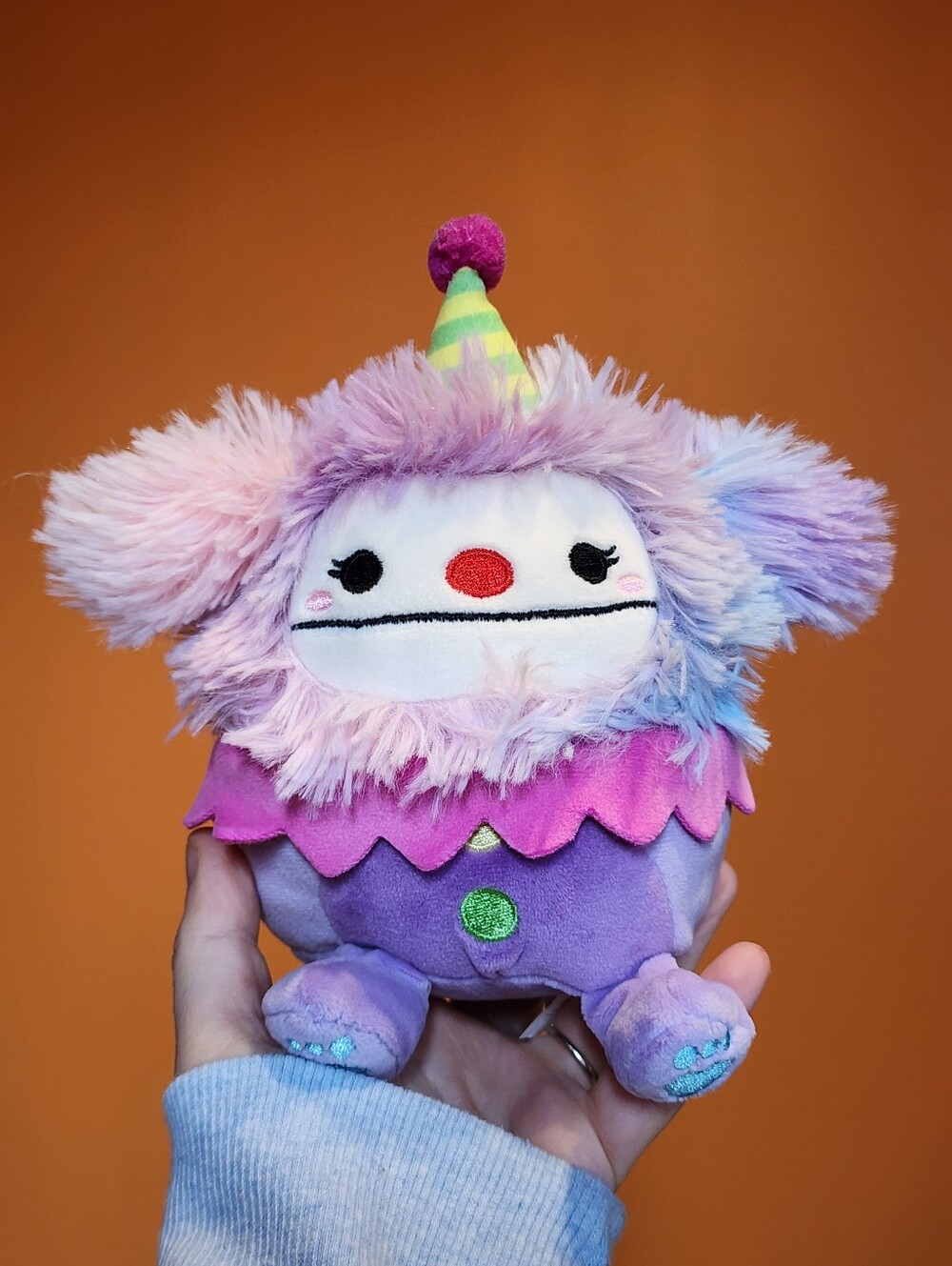 Squishmallows - 6 Inch Yekaterina Clown Big Foot